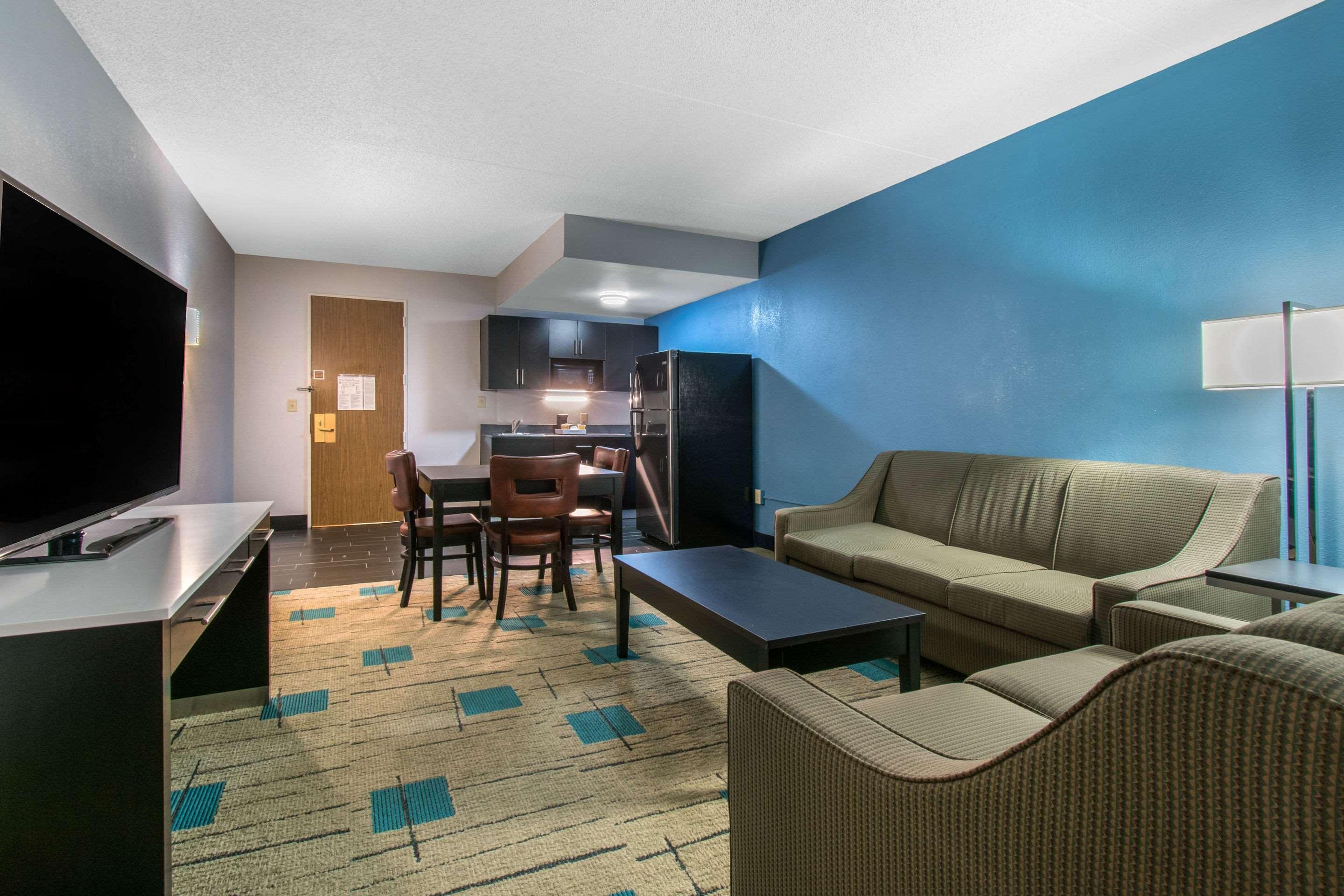 Hawthorn Extended Stay By Wyndham Чемберсберг Экстерьер фото